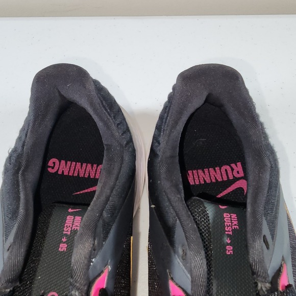 Nike Quest 5 Womens Size 7 Black Athletic Running Shoes Sneakers DD9291-009 -... - Picture 9 of 12